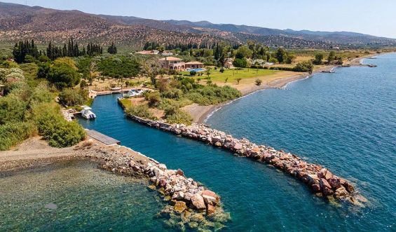 Magnifique Propriété  de luxe de 6 chambres à vendre à Plépi, Péloponnèse  