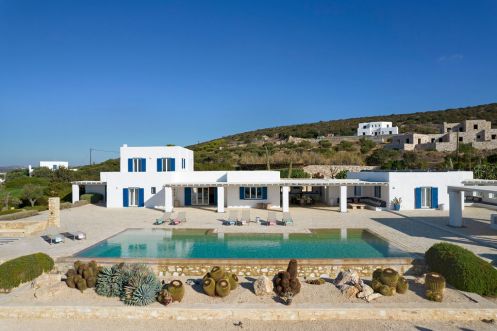 MAGNIFIQUE VILLA VUE MER 550 M&sup2; PAROS