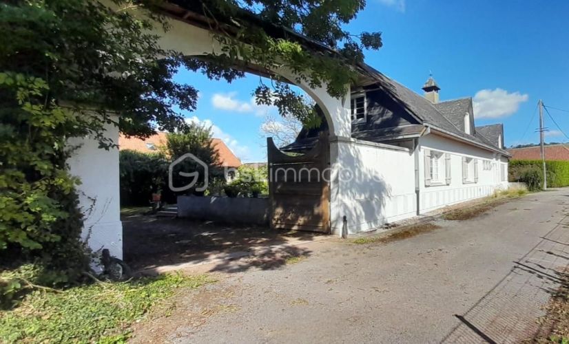 LONGèRE  8 PIECES 185 M2  BEAURAINVILLE