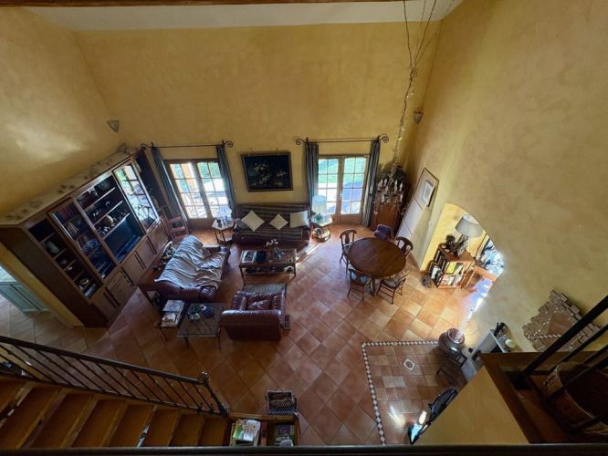 MAISON 5 PIECES 185 M2 ROCHEFORT DU GARD