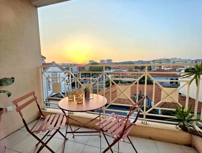 APPARTEMENT NEUF T2 46 M2 BORD DE MER LE CANNET