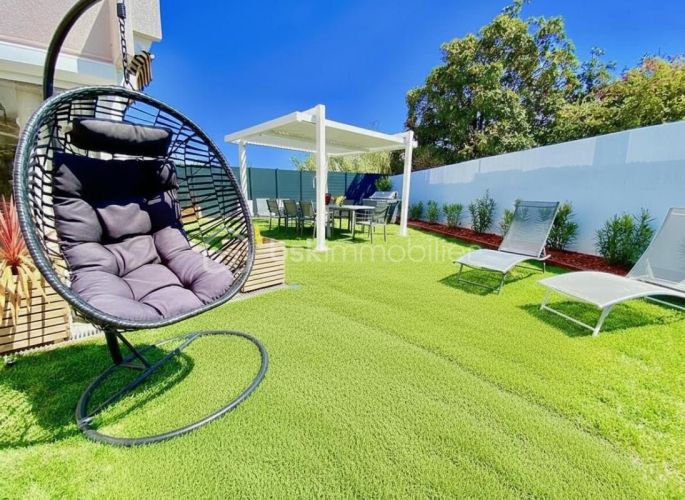 APPARTEMENT T3 81 M2 BORD DE MER ANTIBES