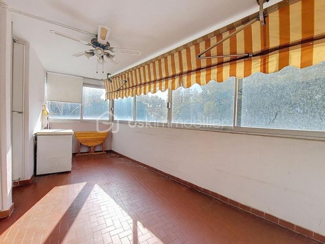 APPARTEMENT T4 85 M2 BORD DE MER LA SEYNE SUR MER