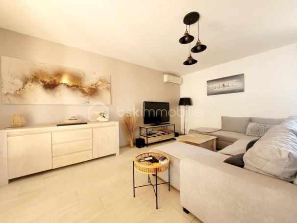 A vendre LOFT  9 PIECES 190 M2  AUBAIS