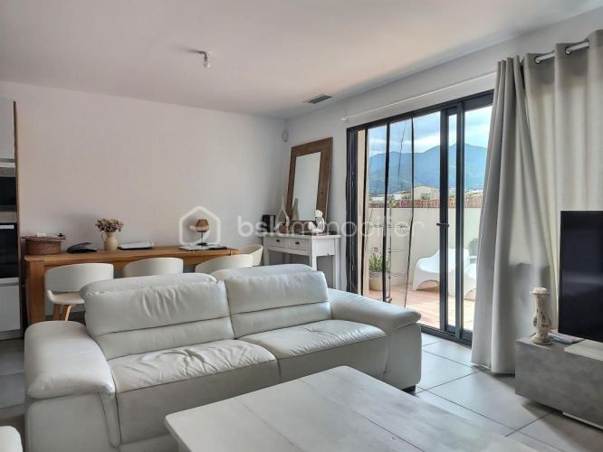 MAISON  CONTEMPORAINE  VINCA