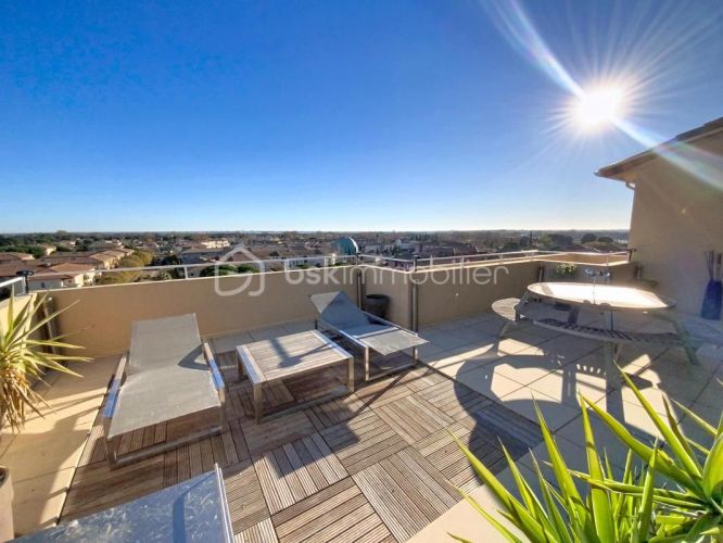 APPARTEMENT DE PRESTIGE T3 89 M2 TERRASSE BORD DE MER LATTES