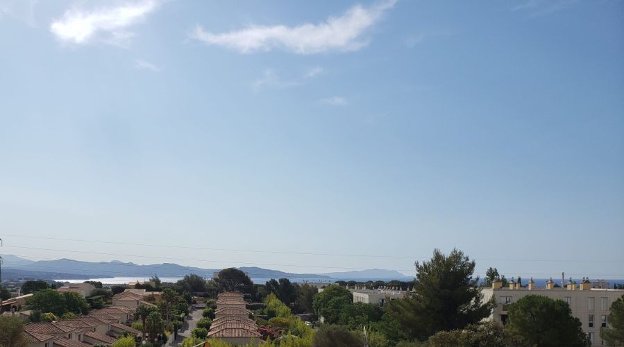 APPARTEMENT DUPLEX T4 90 M2 TERRASSE VUE MER LA CIOTAT
