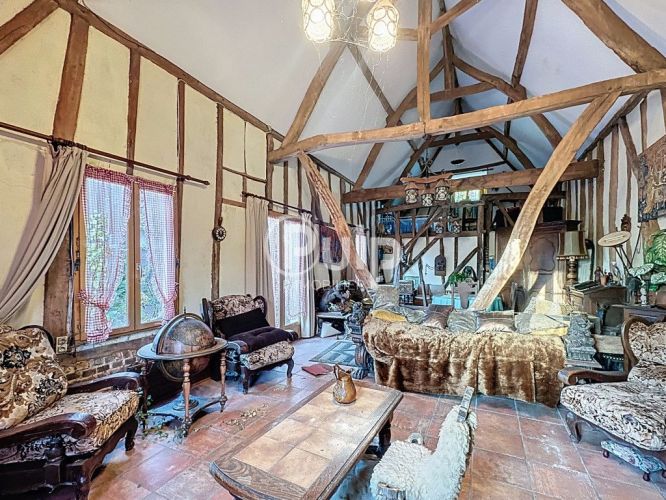 MAISON  DE MAîTRE  AUBROMETZ