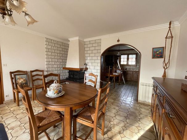 A vendre MAISON  4 PIECES 74 M2  SAINT HILAIRE LA FORET