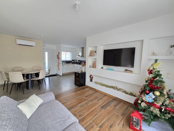 A vendre MAISON  4 PIECES 85 M2 BORD DE MER SAINT JEAN DE MONTS