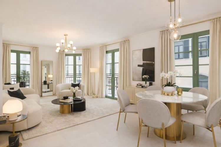 APPARTEMENT T3 70 M2 TERRASSE BORD DE MER NICE