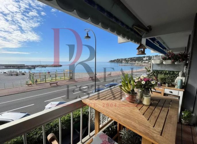 APPARTEMENT T2 54 M2 TERRASSE PIEDS DANS L'EAU ROQUEBRUNE CAP MARTIN
