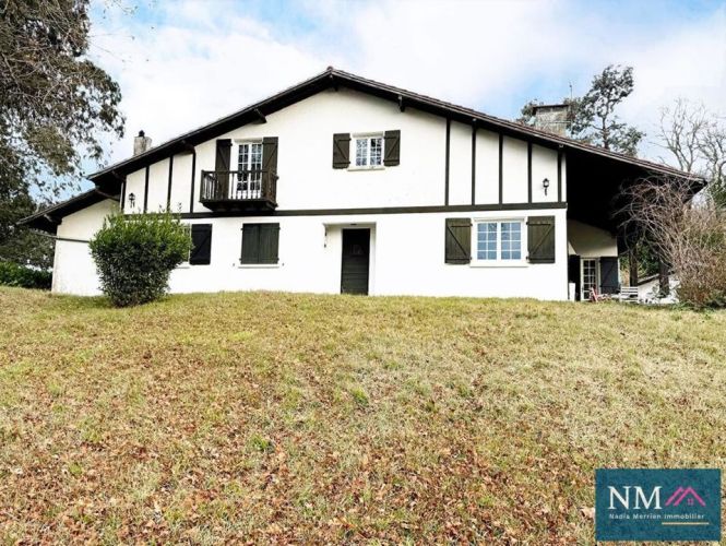 MAISON  DE MAîTRE  LAHONCE