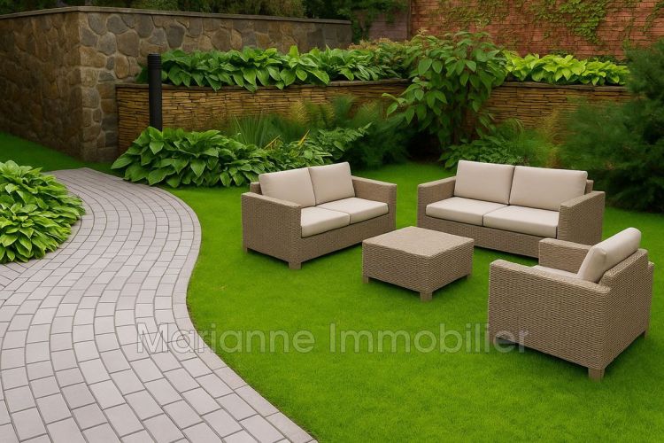 MAISON  4 PIECES 92 M2  NIMES