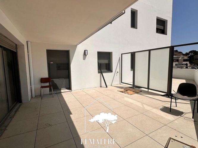 APPARTEMENT DE PRESTIGE NEUF T3 70 M2 TERRASSE BORD DE MER LA PALMYRE