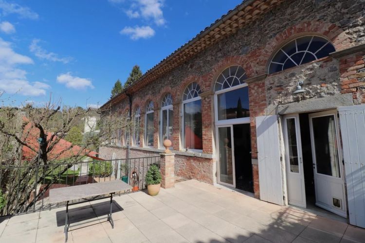 APPARTEMENT T7 238 M2 TERRASSE  LASALLE