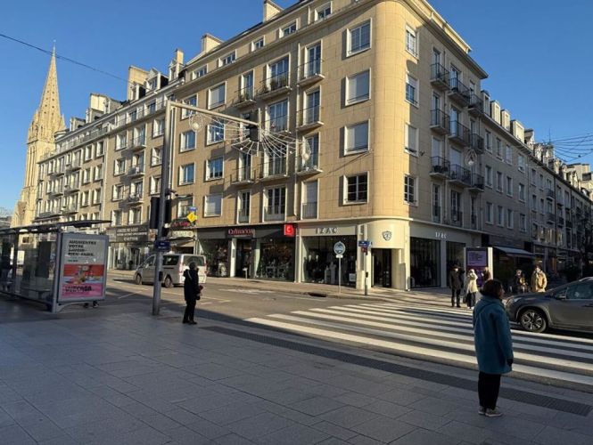 APPARTEMENT DE PRESTIGE T6 172 M2  CAEN