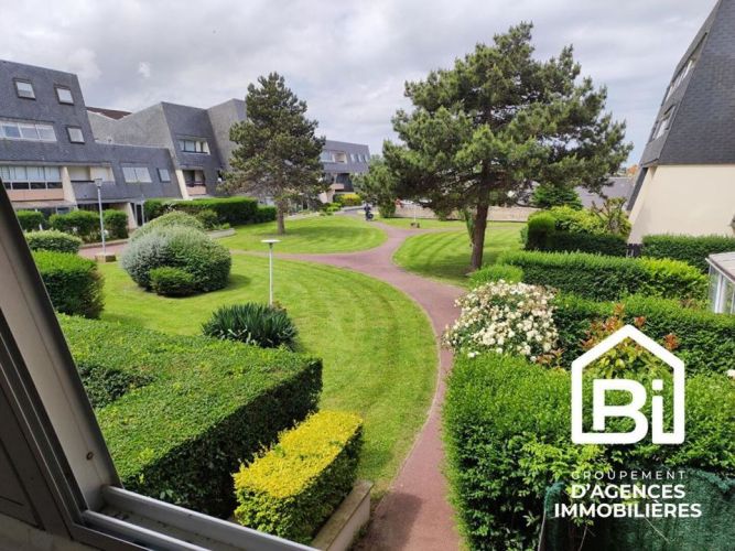 APPARTEMENT T2 31 M2 BORD DE MER BERNIERES SUR MER