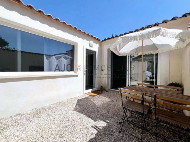 APPARTEMENT T2 32 M2  SAINT REMY DE PROVENCE