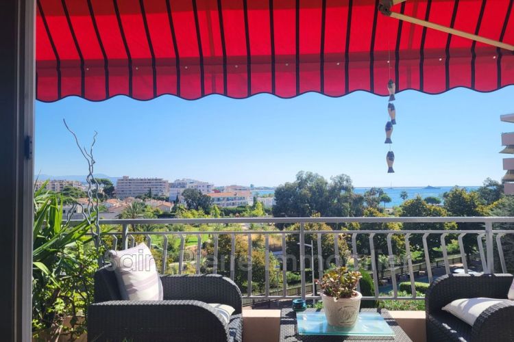 APPARTEMENT T3 64 M2 TERRASSE VUE MER CAGNES SUR MER