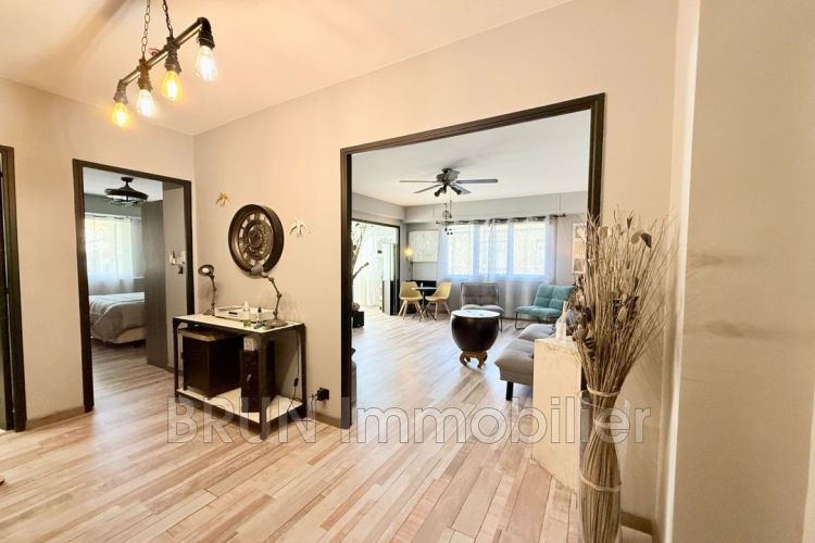 APPARTEMENT T3 66 M2 BORD DE MER ANTIBES