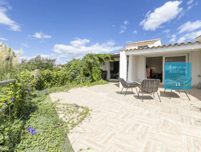 MAISON  4 PIECES 94 M2 BORD DE MER SAINTES MARIES DE LA MER