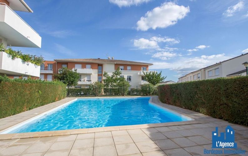 APPARTEMENT T2 38 M2 TERRASSE  BEGLES