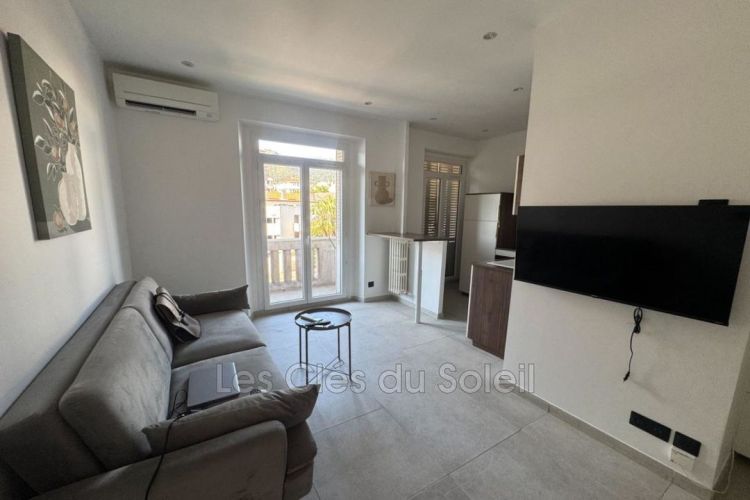 APPARTEMENT T2 36 M2 BORD DE MER TOULON