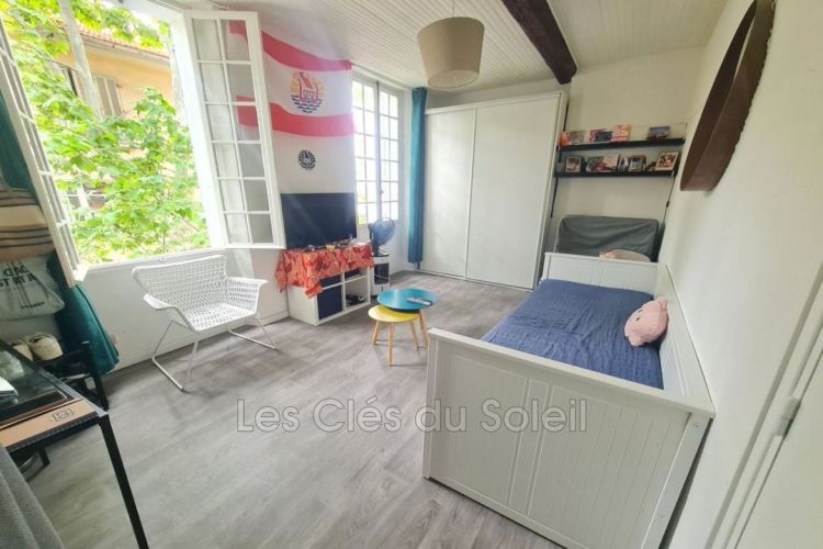 STUDIO  22 M2 BORD DE MER TOULON