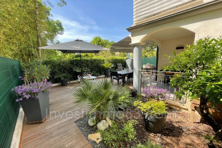 APPARTEMENT T4 87 M2 TERRASSE  BRIGNOLES