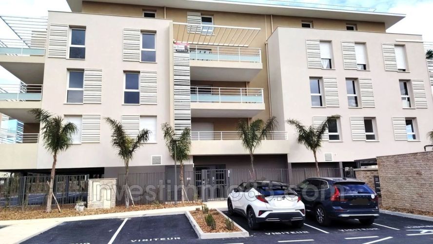 APPARTEMENT NEUF T2 36 M2 TERRASSE BORD DE MER HYERES