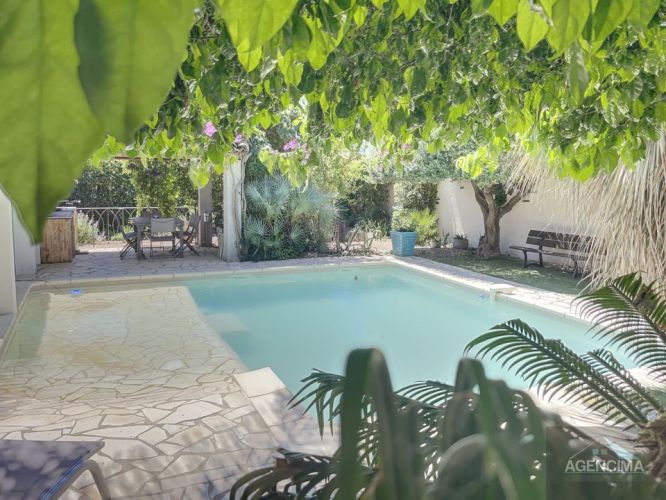 MAISON  CONTEMPORAINE  PINET