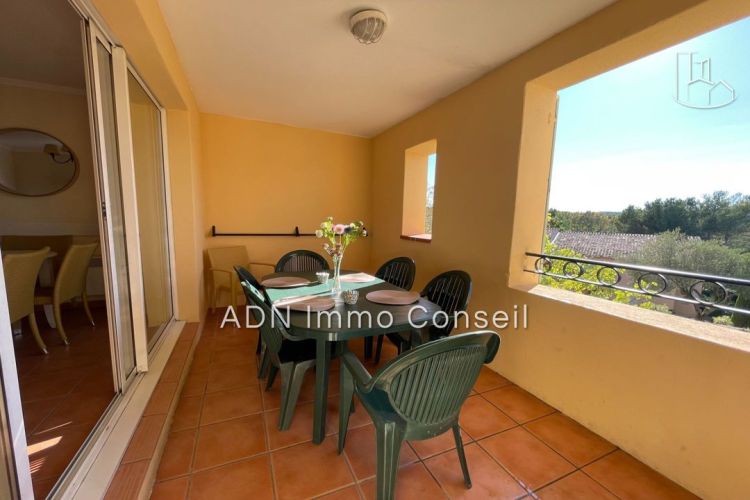 APPARTEMENT T3 36 M2 TERRASSE  MALLEMORT