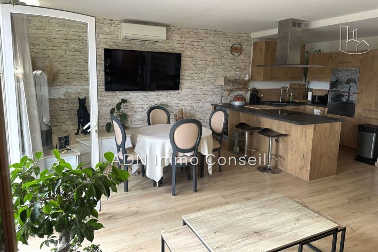 MAISON  CONTEMPORAINE  MALLEMORT