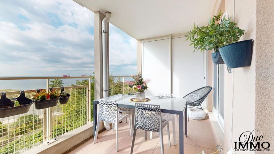 APPARTEMENT T3 69 M2 TERRASSE VUE MER PORT DE BOUC