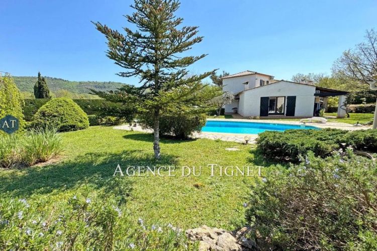 MAISON  6 PIECES 170 M2  SAINT CEZAIRE SUR SIAGNE