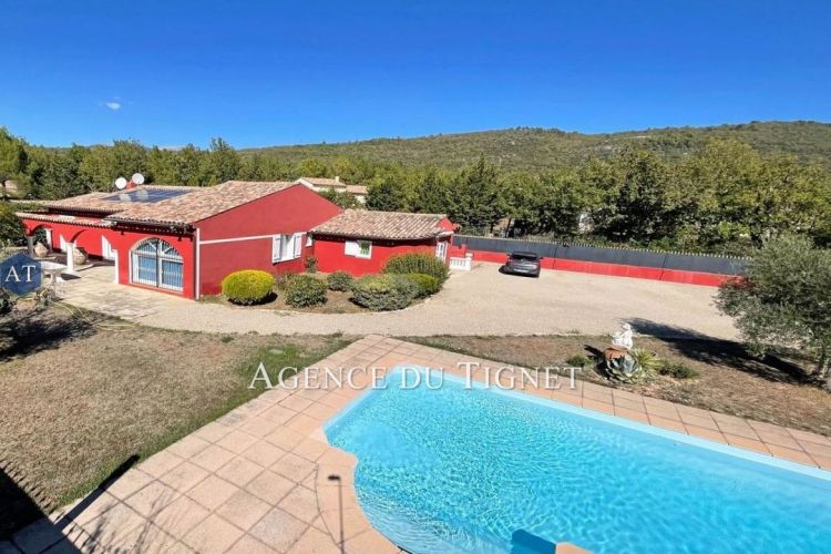 MAISON  6 PIECES 156 M2  SAINT CEZAIRE SUR SIAGNE