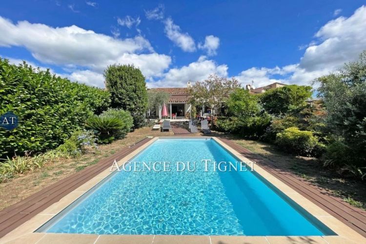 MAISON  4 PIECES 102 M2  PEYMEINADE