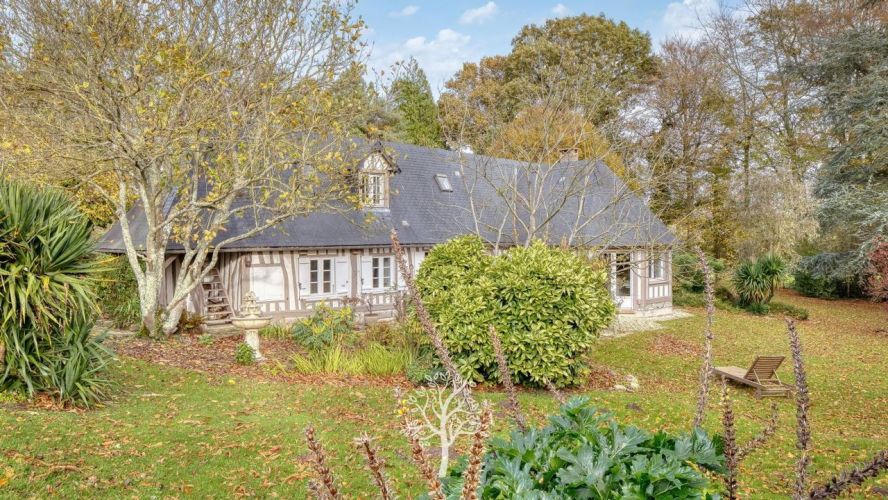 LONGèRE  4 PIECES 200 M2 BORD DE MER BRACHY