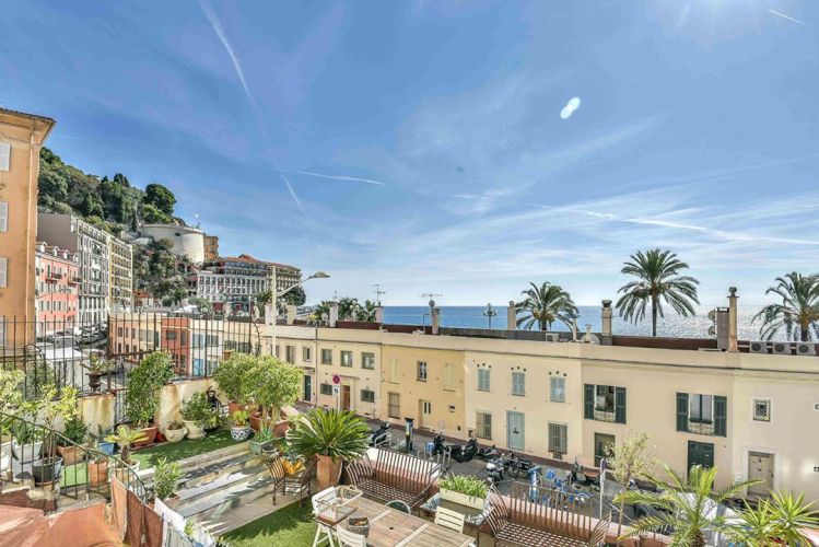 APPARTEMENT T3 81 M2 VUE MER NICE