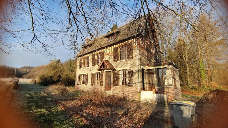 MAISON  DE MAîTRE  MUCHEDENT