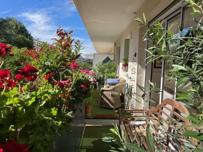 APPARTEMENT T3 66 M2 TERRASSE BORD DE MER LA BAULE ESCOUBLAC