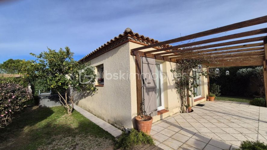 MAISON  5 PIECES 96 M2  PIA