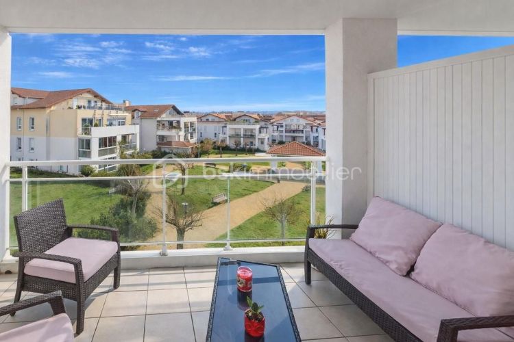 APPARTEMENT T3 60 M2 TERRASSE BORD DE MER ANGLET