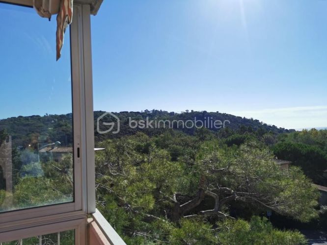 APPARTEMENT T4 76 M2 TERRASSE VUE MER LE CANNET