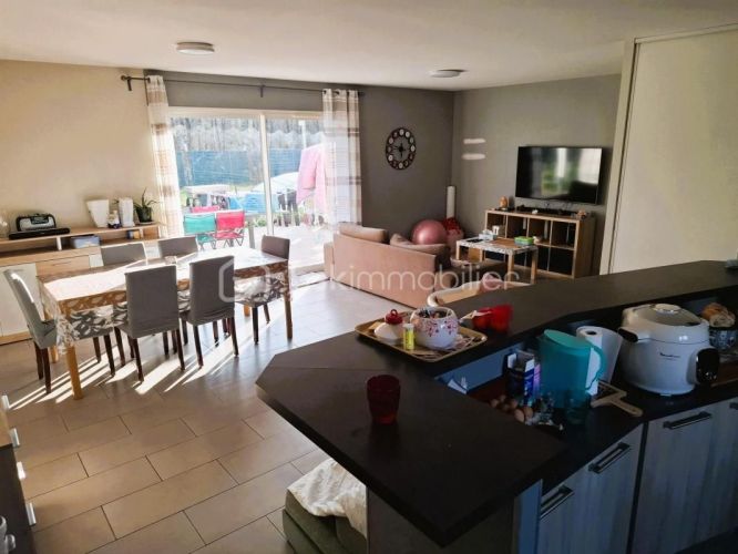 MAISON  CONTEMPORAINE  BAZAS