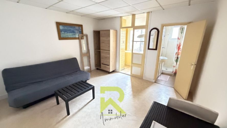 STUDIO  19 M2  AMELIE LES BAINS PALALDA