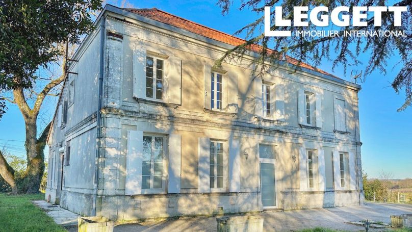 A louer MAISON  DE MAîTRE  CERCOUX