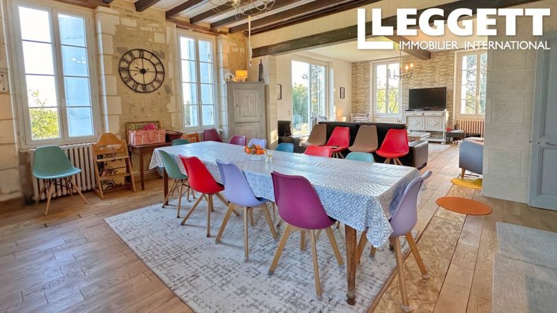 A louer MAISON  DE MAîTRE  CERCOUX