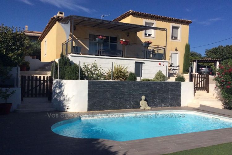 MAISON 5 PIECES 130 M2 SAINT SAVOURNIN